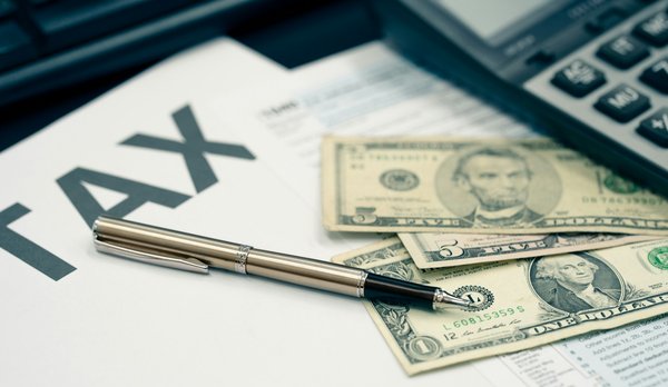 Simplifiez vos finances : réduisez vos impôts efficacement